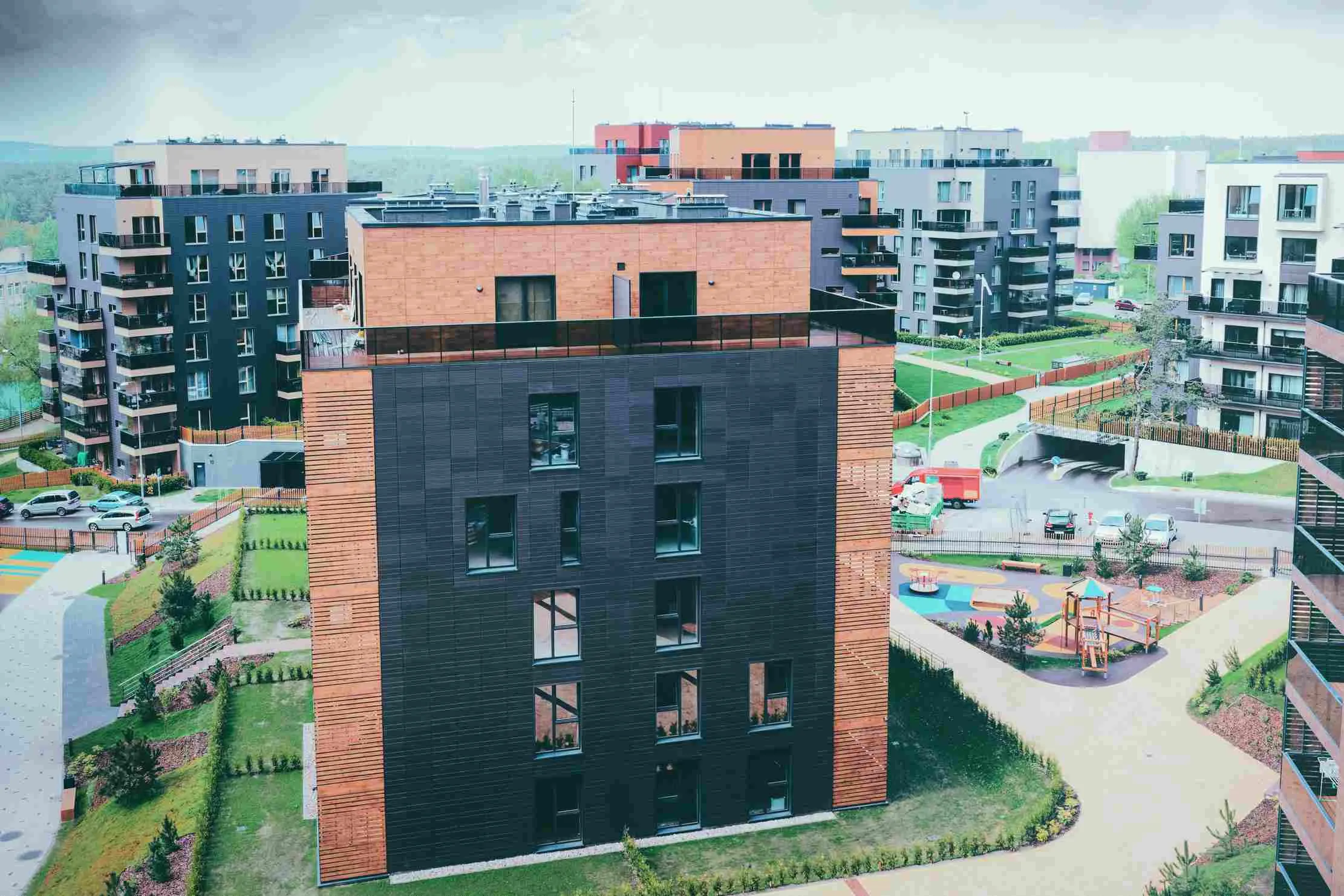 Managed apartment quarter for rental property operations